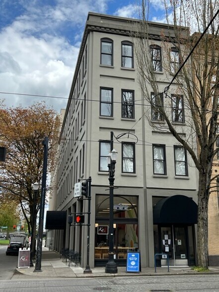 More Photos Of 50 SW Pine St, Portland Office For Lease
