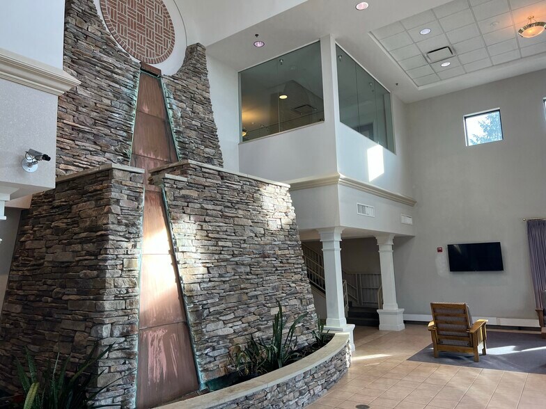 More Photos Of 7000 Cochran Rd, Solon Skilled Nursing Facility For Sale