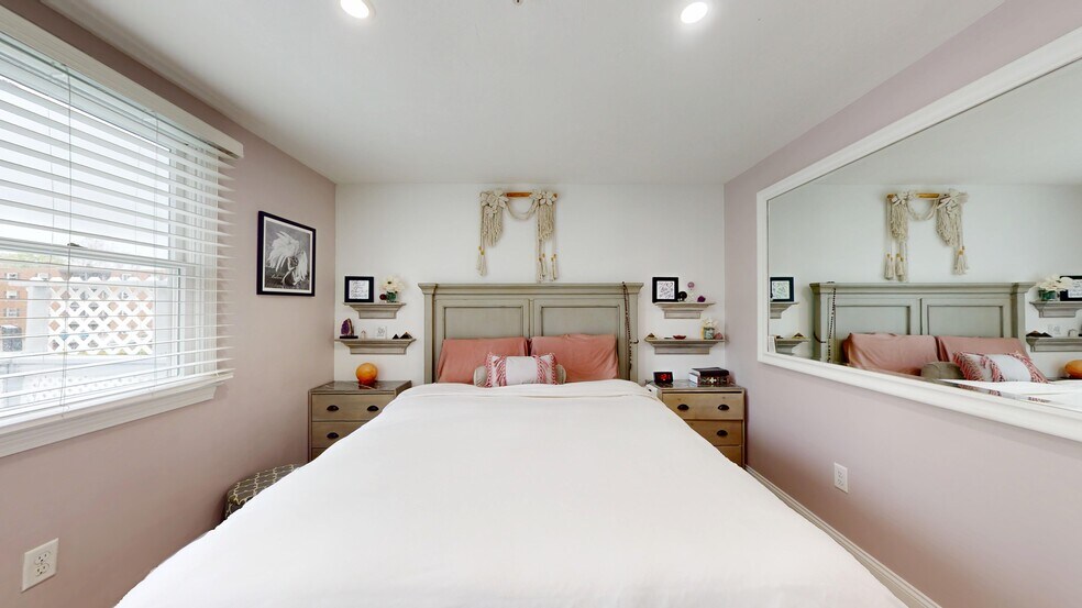 More Photos Of 400 Main St, Reading Office Residential For Sale