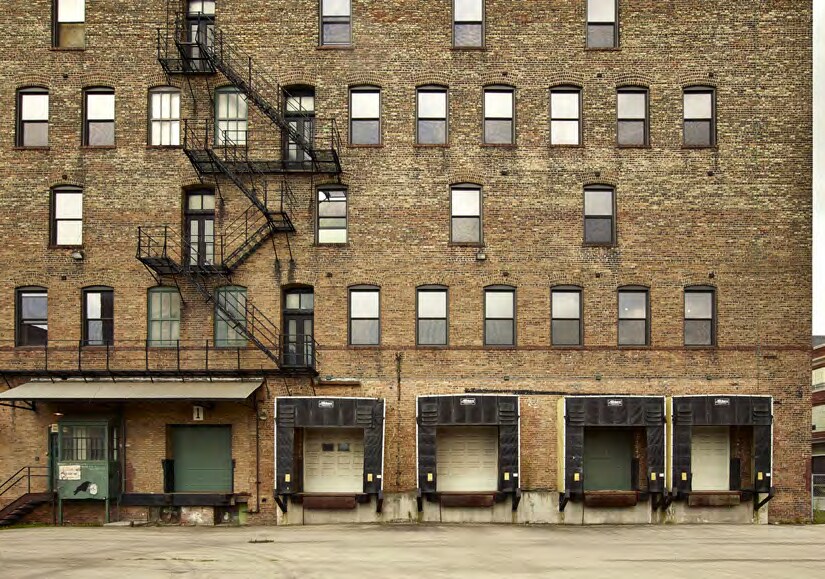 More Photos Of 3636 S Iron St, Chicago Light Distribution For Sale