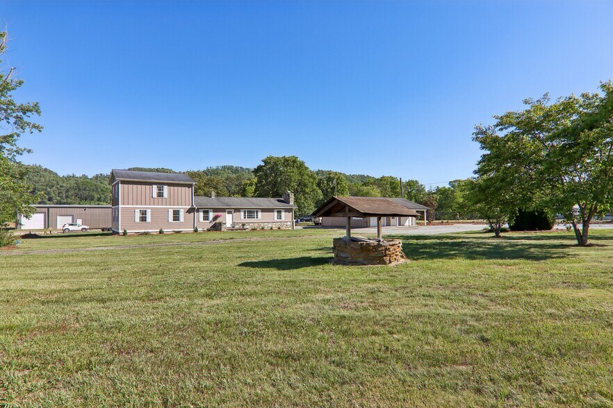 More Photos Of 1448 Cane Creek Rd, Fletcher Specialty For Sale