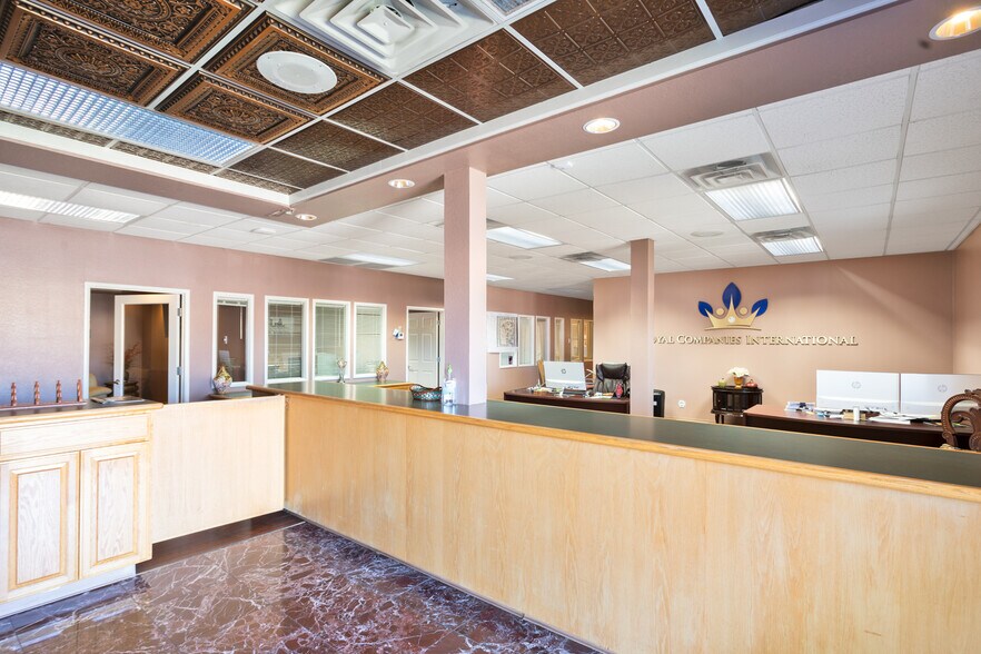 More Photos Of 1227 Bridge St, Yuba City Office For Sale