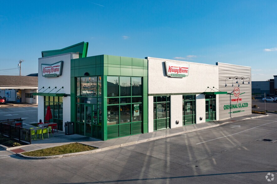 Primary Photo Of 7783 Tylersville Rd, West Chester Fast Food For Sale