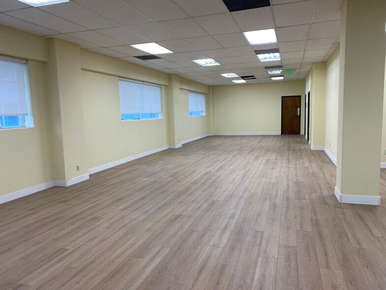 More Photos Of 2677 Zoe Ave, Huntington Park Loft Creative Space For Lease