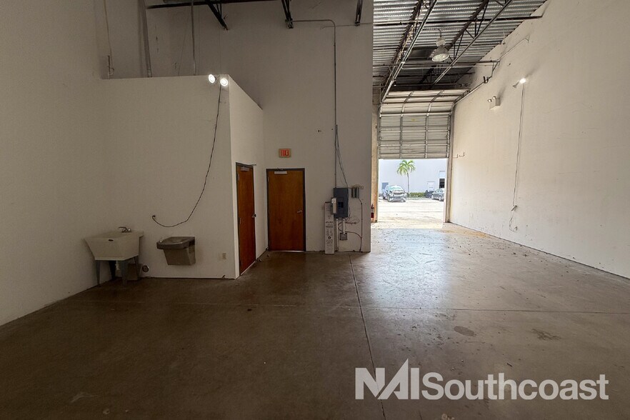 More Photos Of 534 Mercantile Pl, Port Saint Lucie Unknown For Lease