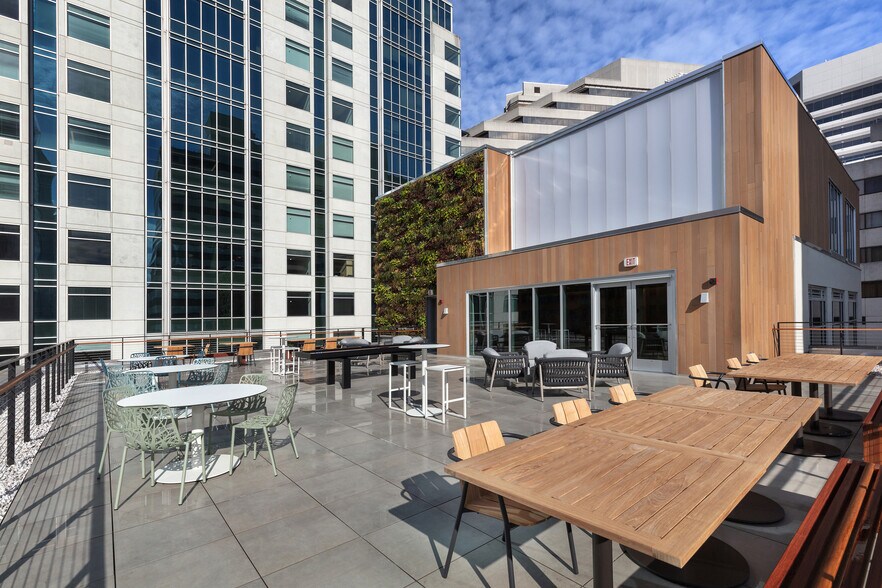 More Photos Of 2 Bethesda Metro Ctr, Bethesda Office For Lease