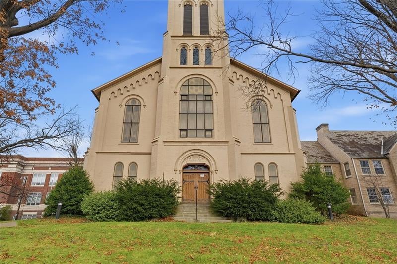 More Photos Of 230 E Jefferson St, Butler Religious Facility For Sale