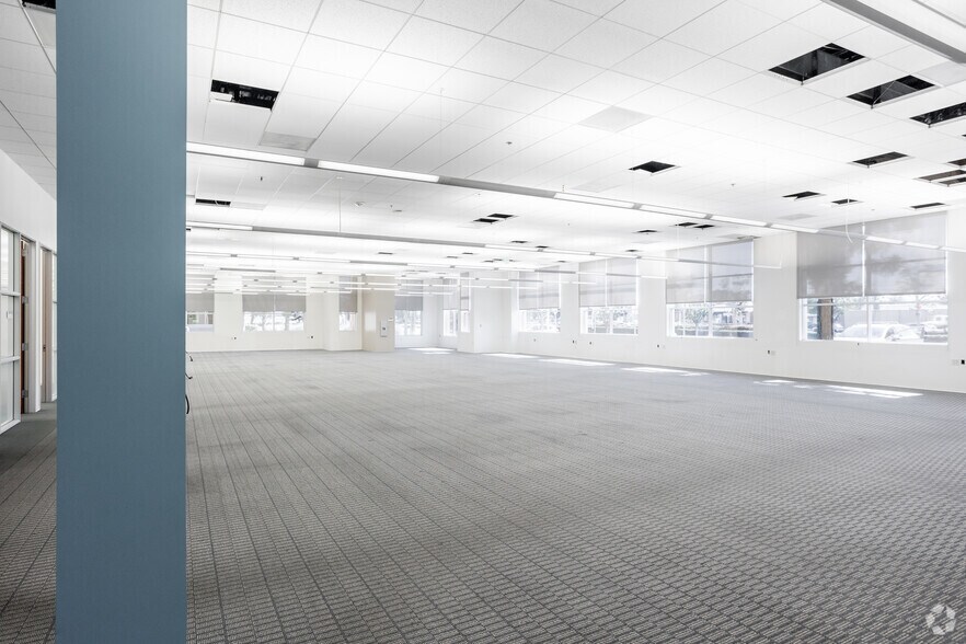 More Photos Of 915 W Imperial Hwy, Brea Unknown For Lease