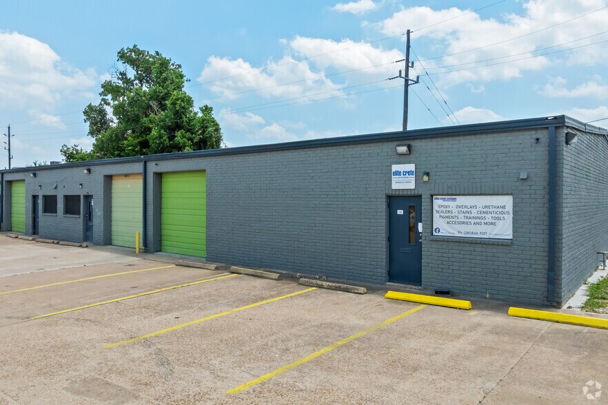 More Photos Of 14518 Hempstead Hwy, Houston Unknown For Lease