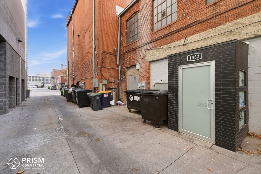 More Photos Of 1332-1336 P St, Lincoln Bar For Lease