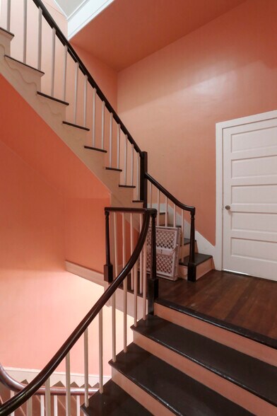 More Photos Of 100 W German St, Shepherdstown Storefront Retail Residential For Sale