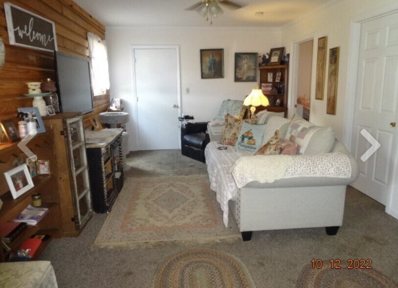 More Photos Of 2901 Petway Rd, Ashland City Convenience Store For Sale