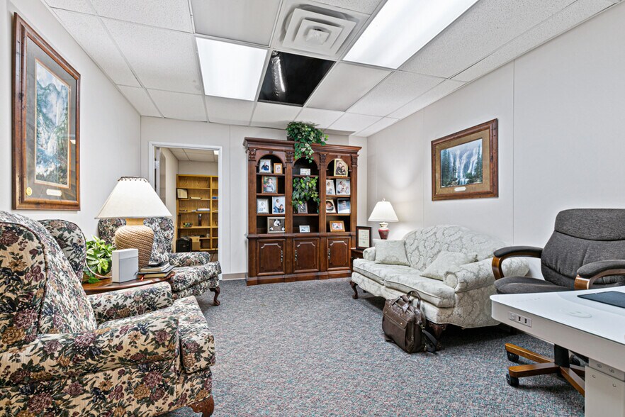 More Photos Of 2703 Wesley St, Greenville Religious Facility For Sale