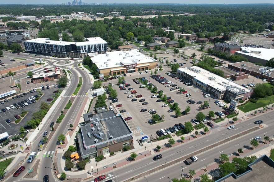 More Photos Of 6545-6555 Lyndale Ave S, Richfield Storefront For Lease
