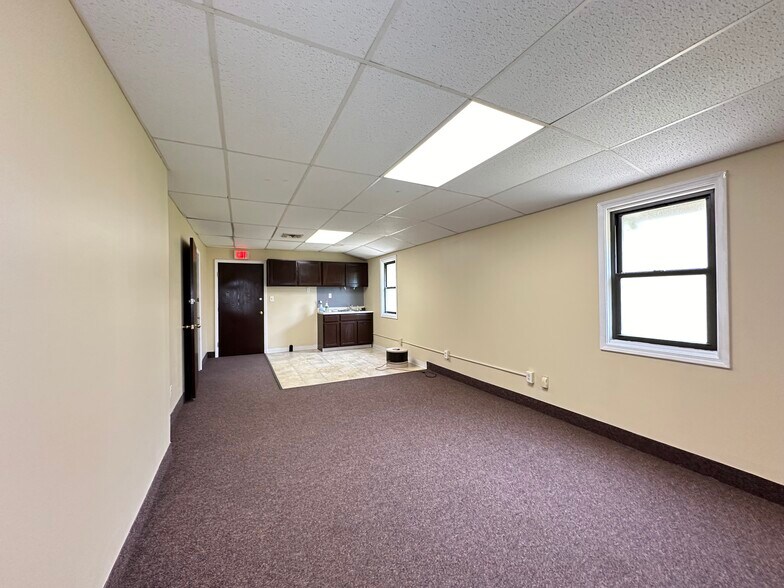 More Photos Of 1001 S 1st St, Fulton Apartments For Lease