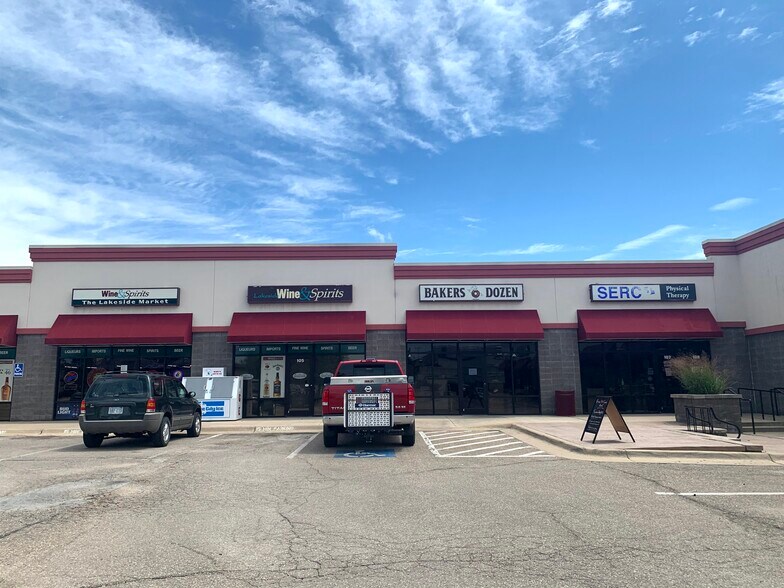 More Photos Of 3627 SE 29th St, Topeka Storefront Retail Office For Lease