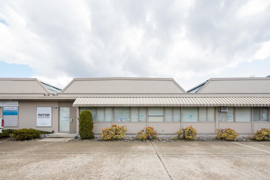 Primary Photo Of 638-706 Derwent Way, Delta Warehouse For Lease