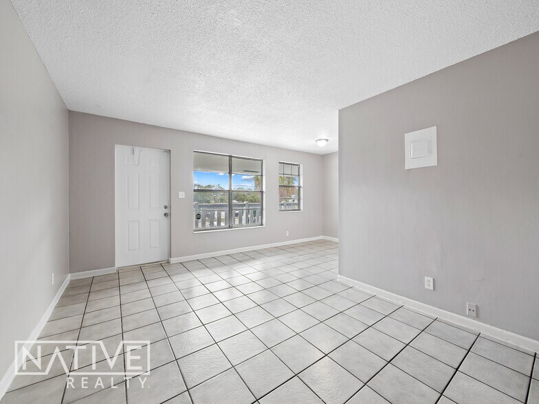 More Photos Of 701 NE 13th Ct, Fort Lauderdale Apartments For Sale