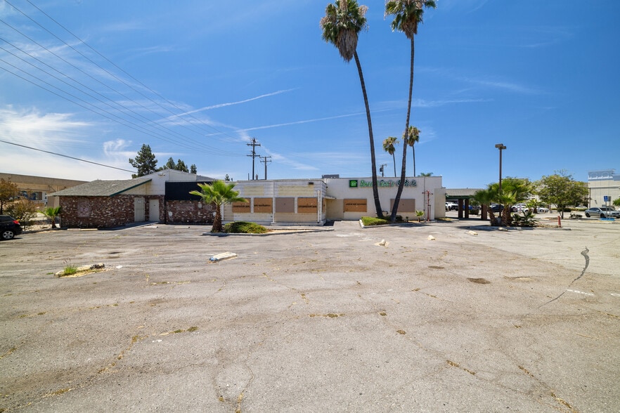 Primary Photo Of 10478 Valley Blvd, El Monte Restaurant For Sale