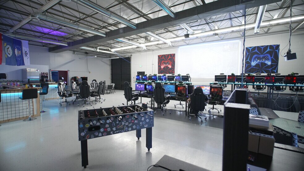 More Photos Of 3555-3559 W Wright St, Boise Light Manufacturing For Lease