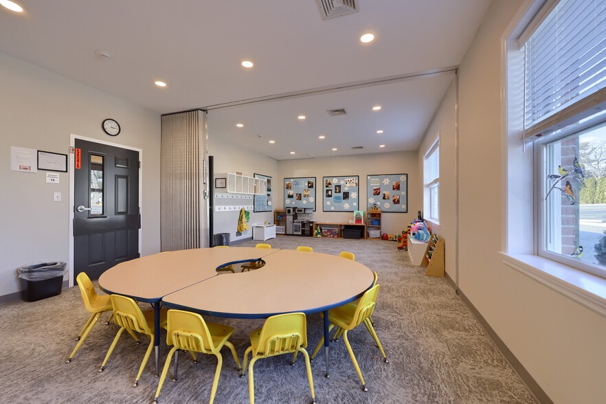 More Photos Of 121 Walnut Hill Rd, Millersville Religious Facility For Sale