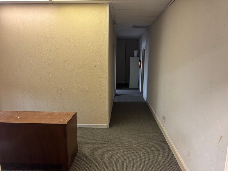 More Photos Of 7100 Blvd 26, Richland Hills Office For Sale