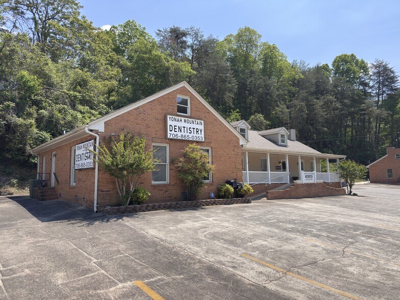 Primary Photo Of 471 S Main St, Cleveland Office For Sale