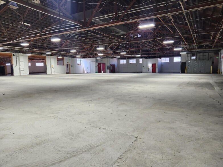 More Photos Of 471 Kalamath St, Denver Manufacturing For Lease
