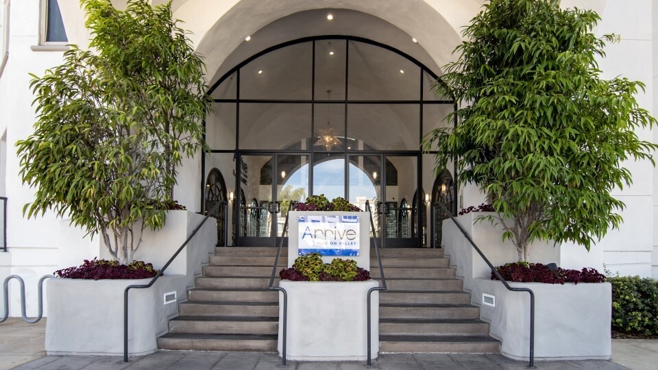 More Photos Of 5395 Napa St, San Diego Apartments For Lease