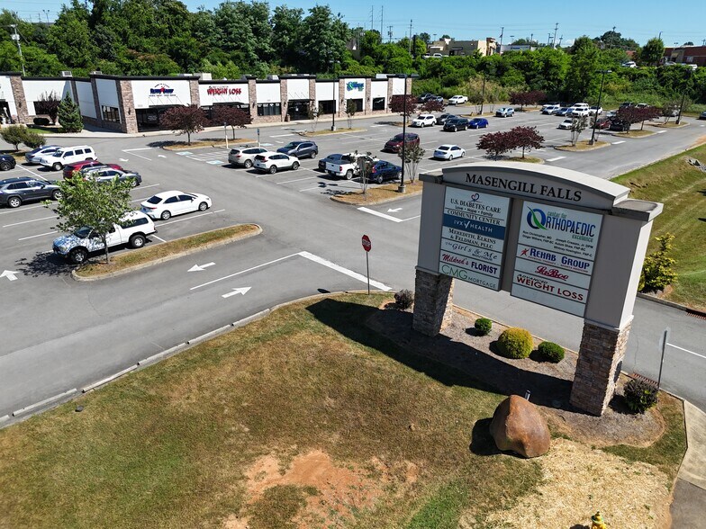 More Photos Of 2231-2263 Sandstone Dr, Morristown Storefront For Sale