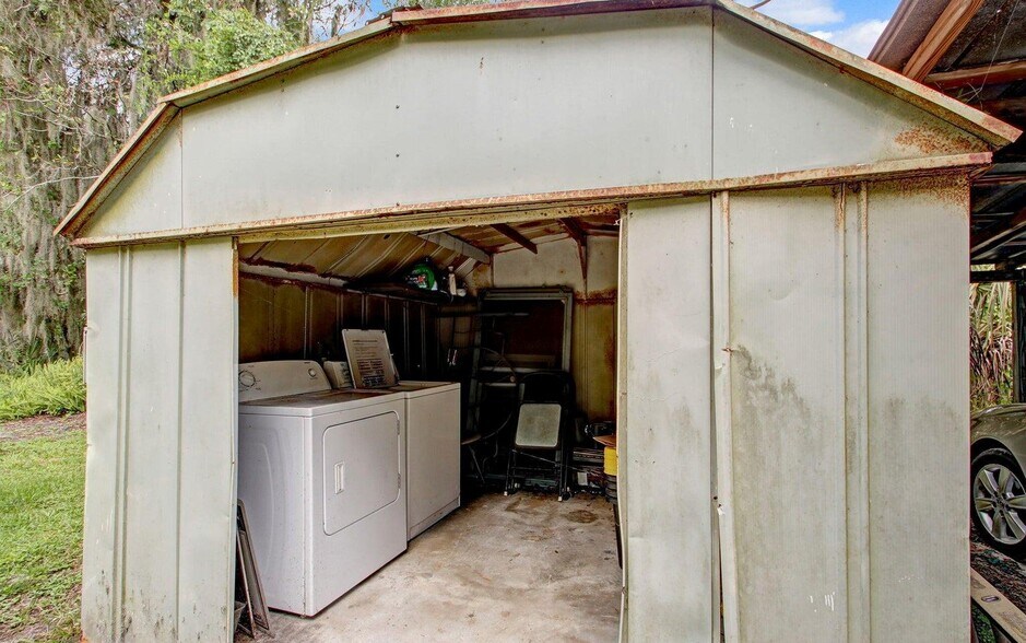 More Photos Of 211 S US Highway 17, East Palatka Apartments For Sale