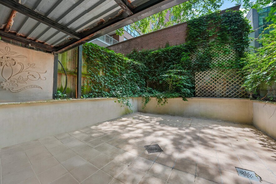 More Photos Of 248 E 33rd St, New York Apartments For Sale