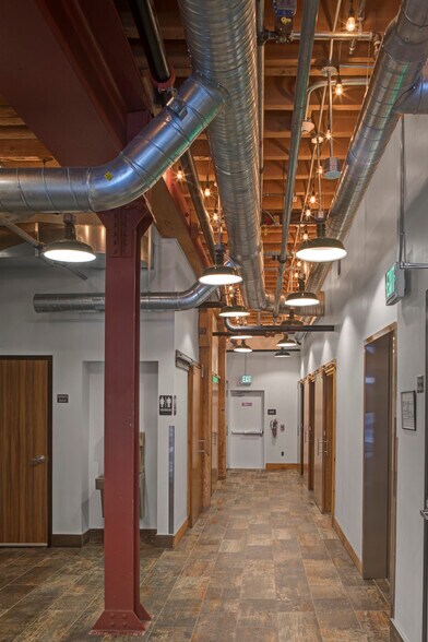 More Photos Of 1900 N Howard St, Baltimore Loft Creative Space For Lease