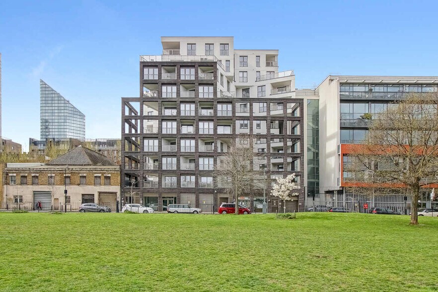 More Photos Of 17-21 Wenlock Rd, London Office Residential For Sale