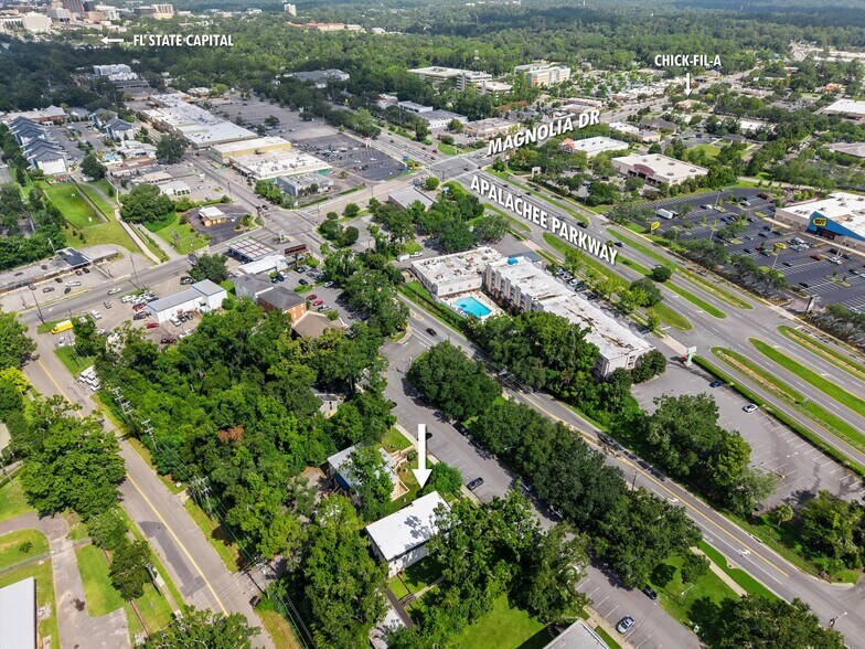 More Photos Of 1355 E Lafayette St, Tallahassee Veterinarian Kennel For Sale