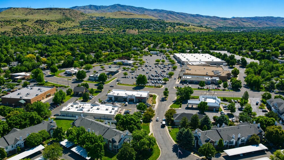 More Photos Of 2351 South Apple St, Boise Freestanding For Lease