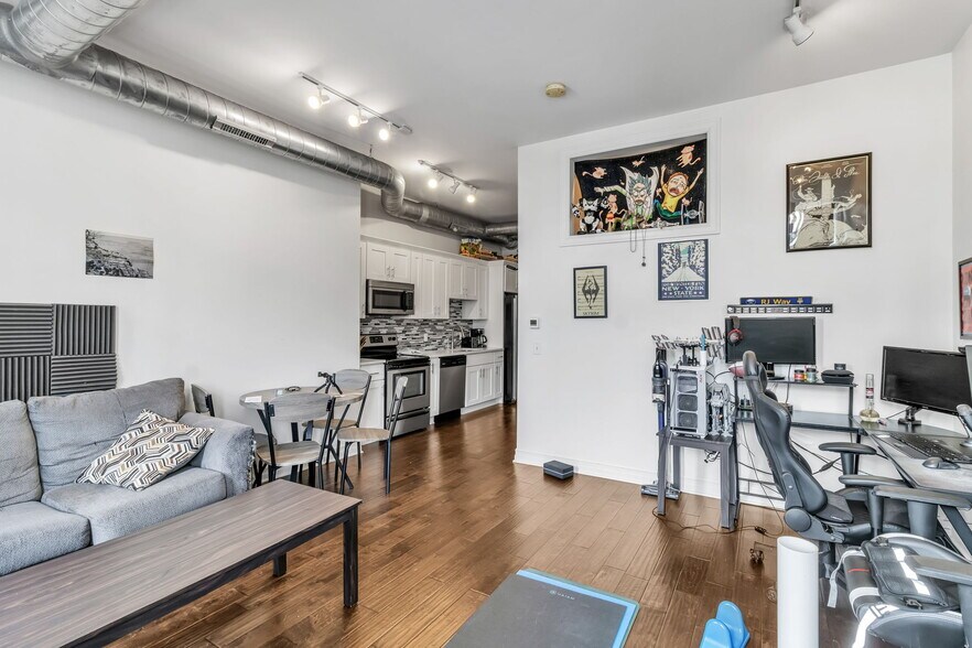 More Photos Of 888 Main St, Buffalo Office Residential For Sale