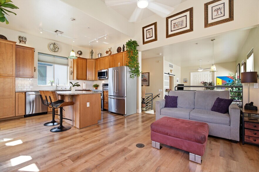 More Photos Of 610 E Roosevelt St, Phoenix Storefront Retail Residential For Sale