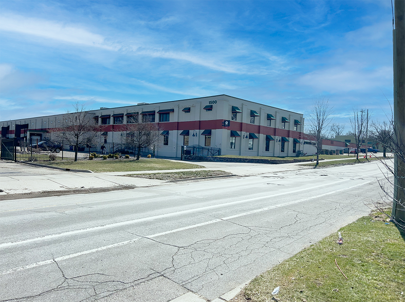 More Photos Of 1500 Buchanan Ave SW, Grand Rapids Warehouse For Lease