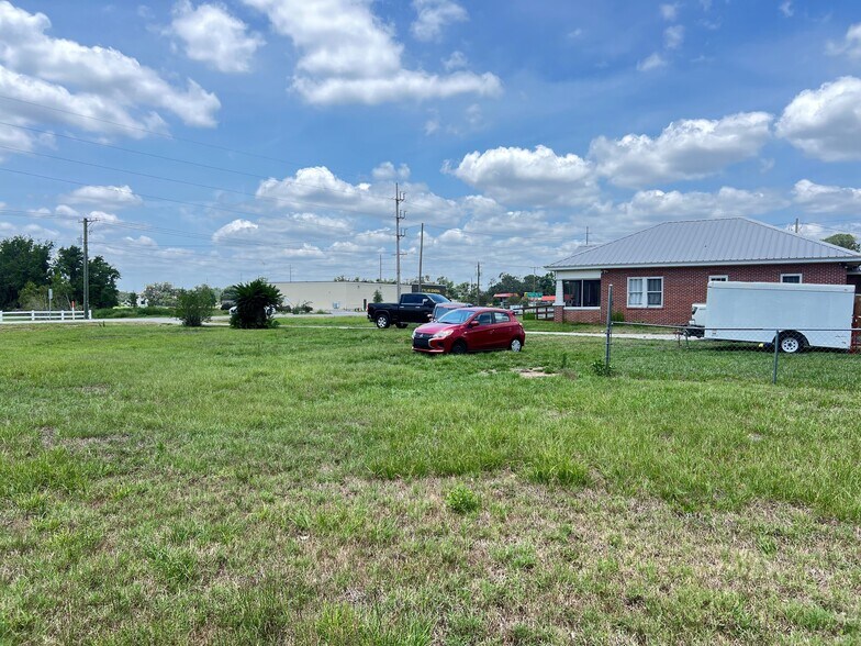 More Photos Of 110 E Keysville Rd, Plant City Auto Dealership For Sale