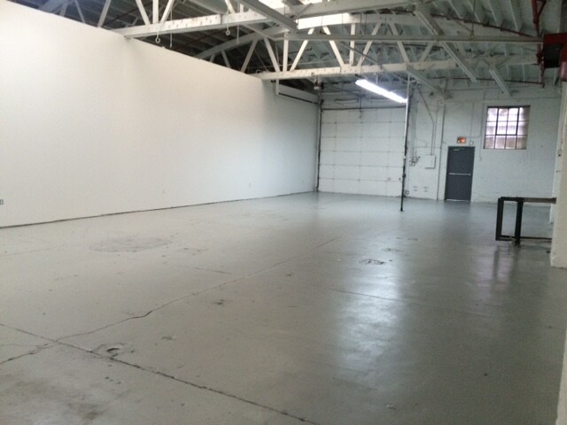 More Photos Of 3333 W Harrison St, Chicago Manufacturing For Lease