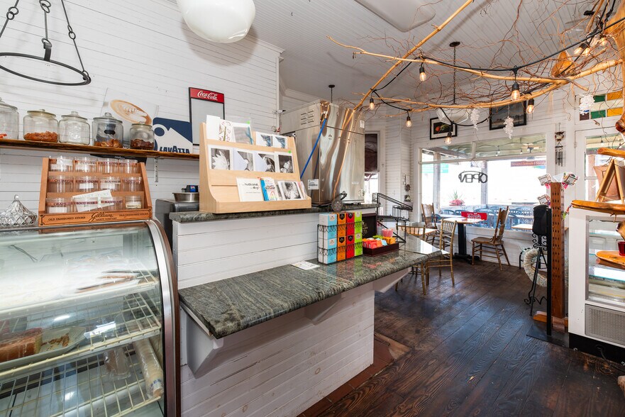 More Photos Of 55 Chestnut St, Elmer Convenience Store For Sale