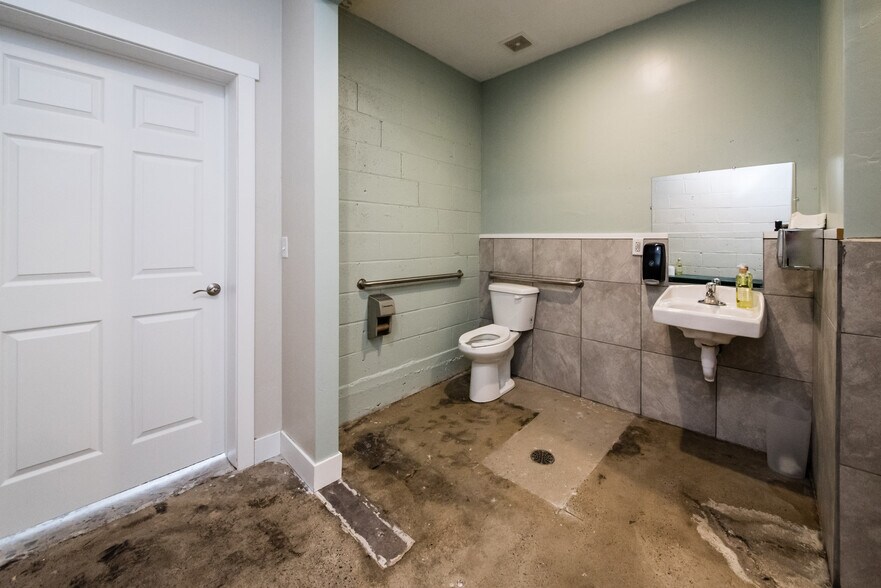 More Photos Of 555 N Main St, Logan Storefront Retail Office For Sale