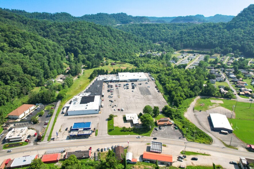 More Photos Of 94-154 Grand Vue Plz, Hazard General Retail For Sale