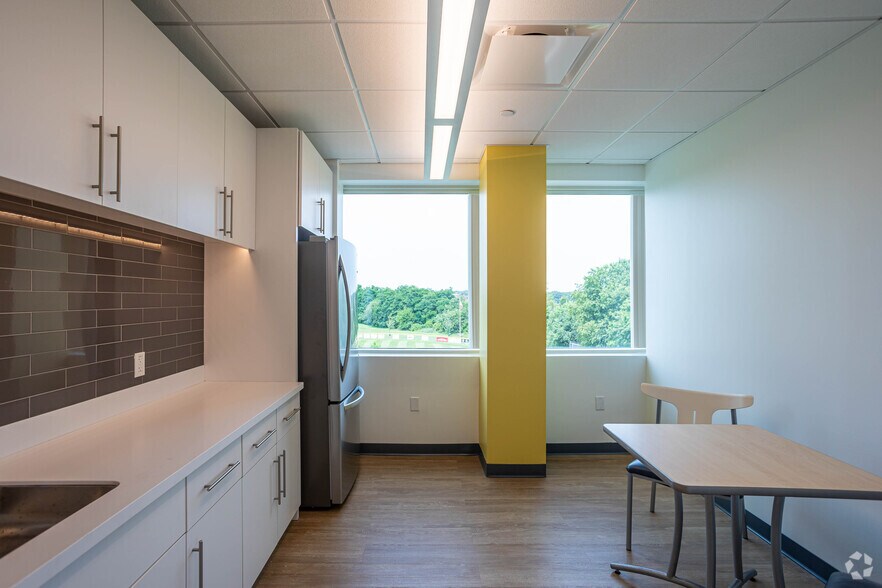 Photo of 3rd Floor Ste 302