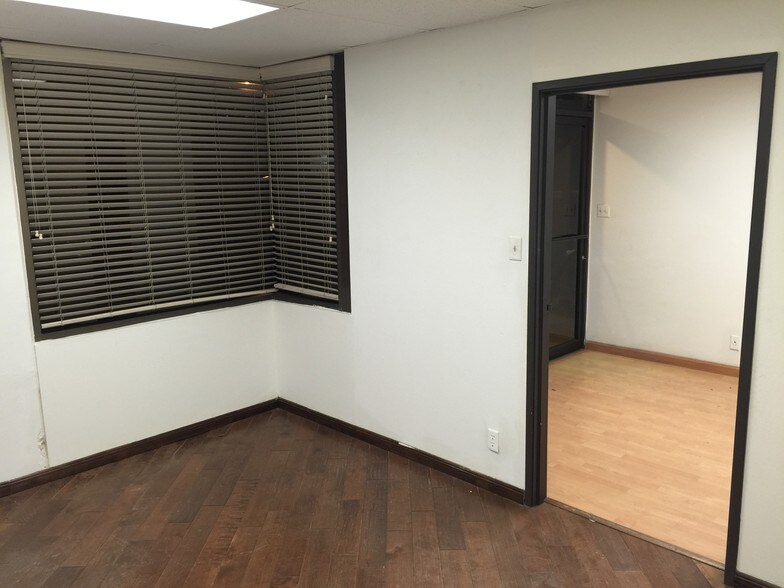 More Photos Of 7505 Jurupa Ave, Riverside Light Manufacturing For Lease