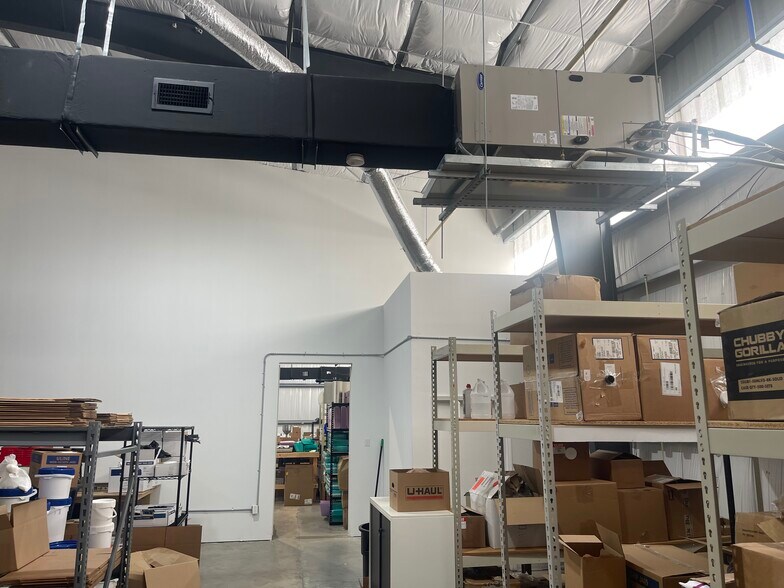 More Photos Of 22924 Kuykendahl Rd, Spring Light Manufacturing For Lease