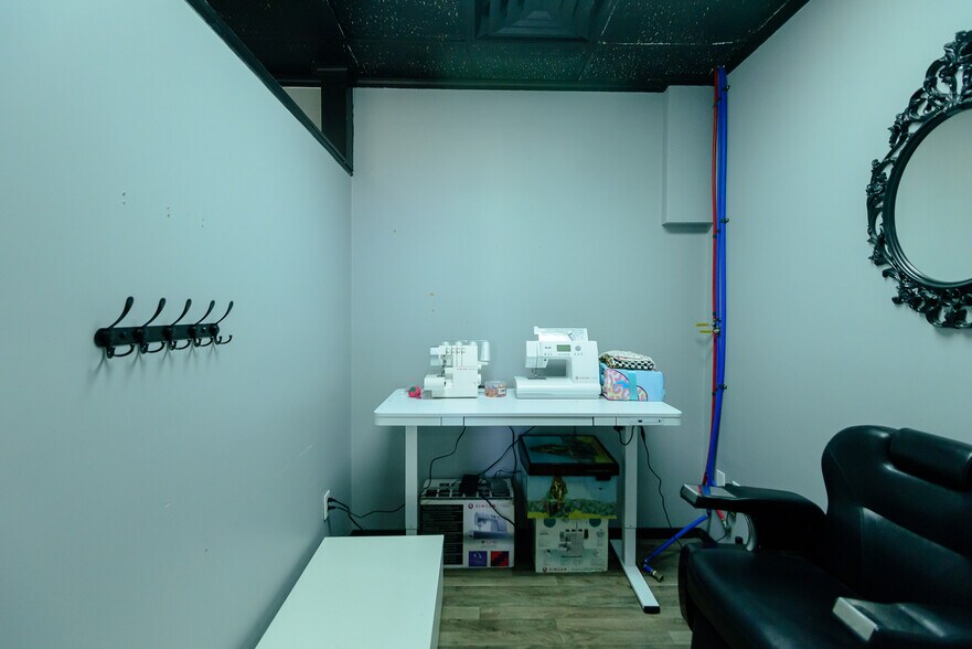 More Photos Of 573 E Huron River Dr, Belleville Freestanding For Sale