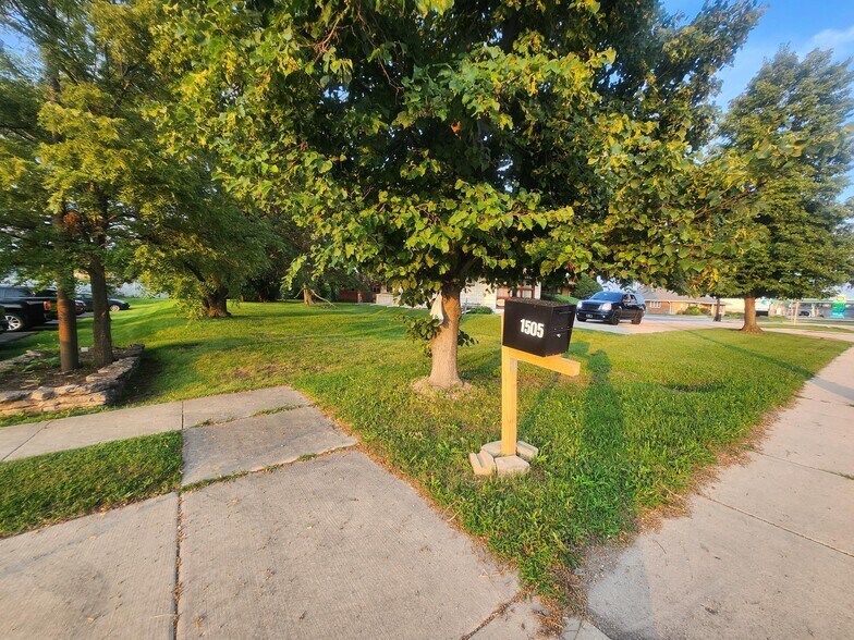 More Photos Of 1505 Plainfield Rd, Joliet Land For Lease