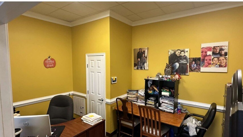 More Photos Of 96 Industrial Dr, Fredericksburg Flex For Sale